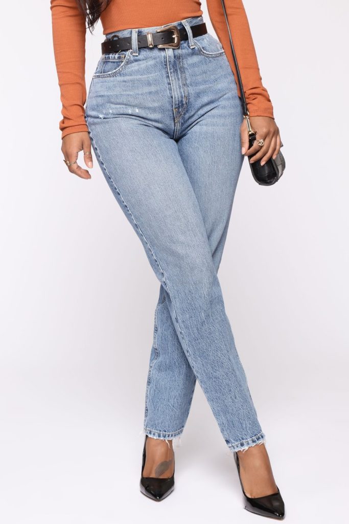 Very special high rise mom jeans Fashion Nova